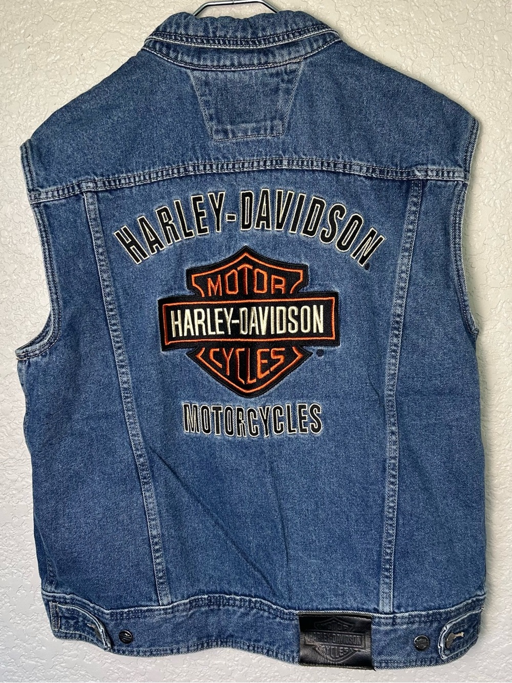 Harley Davidson Embroidered Bar & Shield Denim Vest Medium Wash Biker Y2K